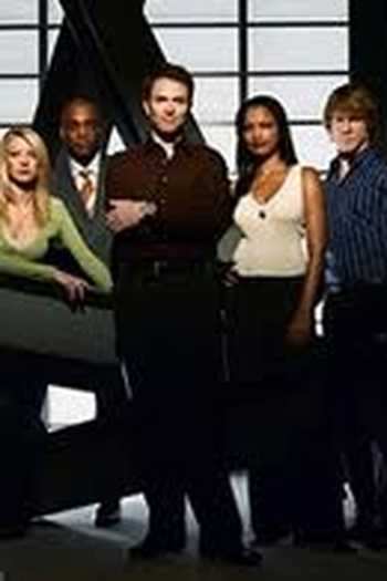 Poster de Série Eyes: Controle de Risco (2005)