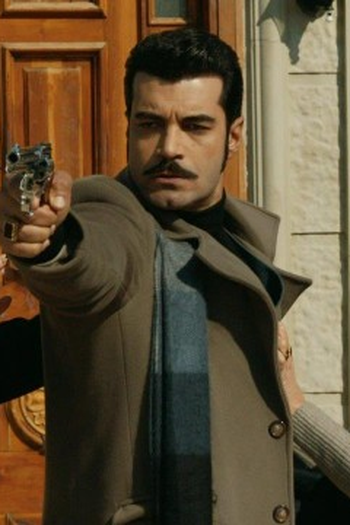 Poster de Episódio 24. Bölüm (2019)