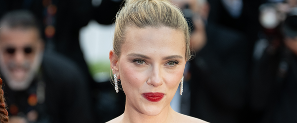 Scarlett Johansson vai estrelar novo filme de terror da franquia “O Exorcista”