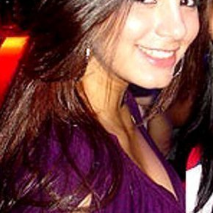 Foto de perfil de Lara Oliveira