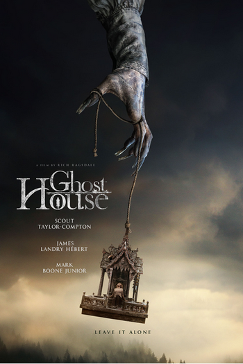 de Filme Casa Fantasma (2017)