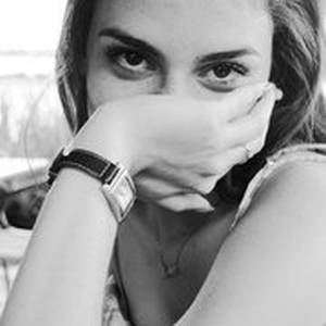 Foto de perfil de Lívia Aquino