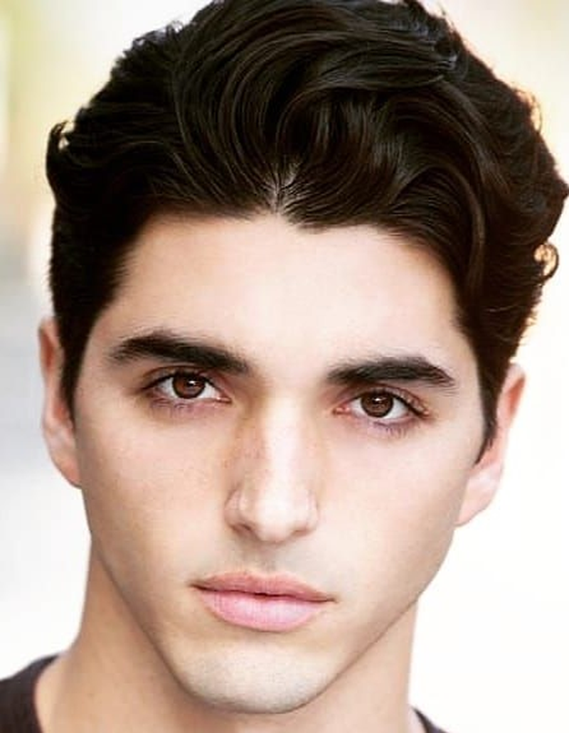 Taylor Zakhar Perez - Foto 4