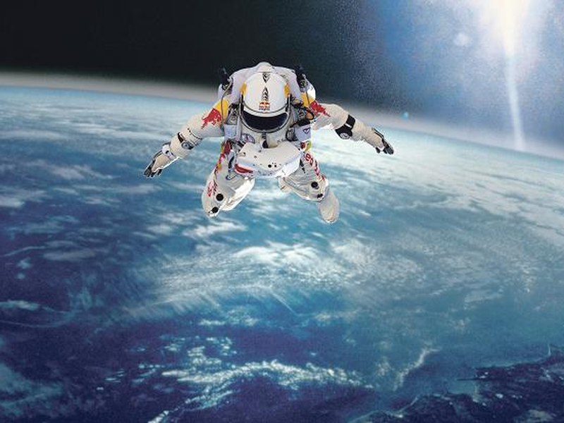 Foto 2 de Space Dive