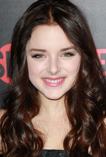 Madison Davenport - Poster / Capa / Cartaz - Oficial 8