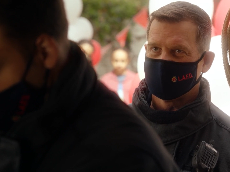 Foto 118 de 9-1-1 (4ª Temporada)