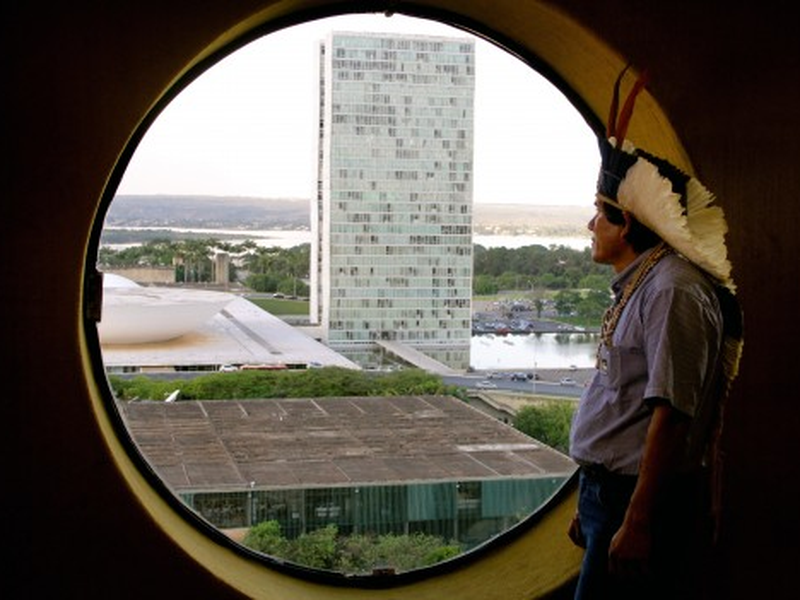 Foto 1 de Índios no Poder