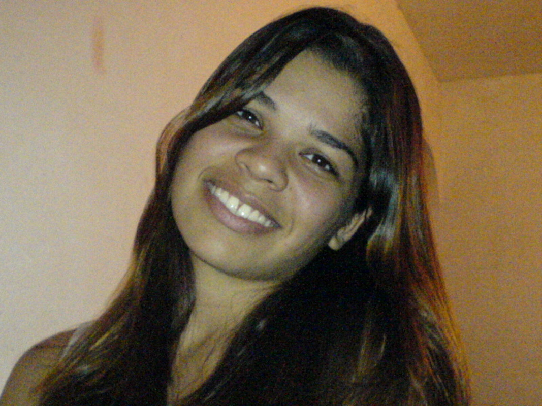 SIONE MARA DE GALVÃO MEDEIROS - Foto 1