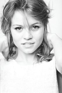 Holly Goss - Poster 1