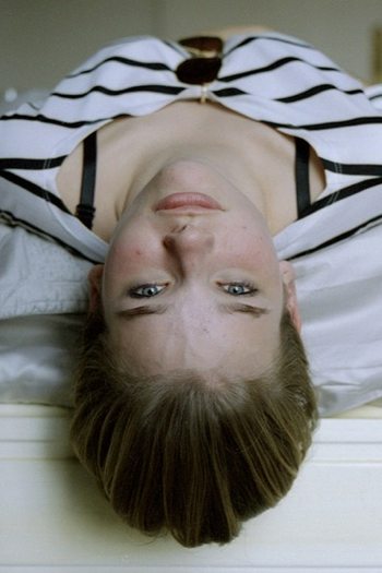 Poster de Curta Laura (2012)