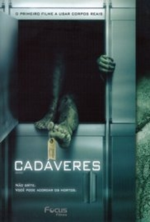 Cadáveres - Poster / Capa / Cartaz - Oficial 3