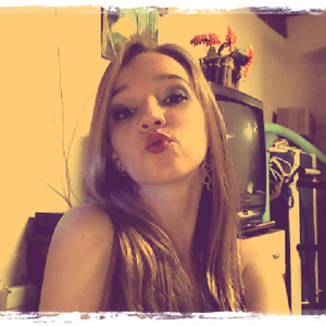 Foto de perfil de Anielly Tossin Bezeruska