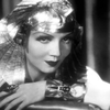 Claudette Colbert - Foto 1