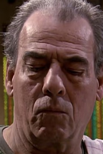 Poster de Episódio Épisode 140 (2005)