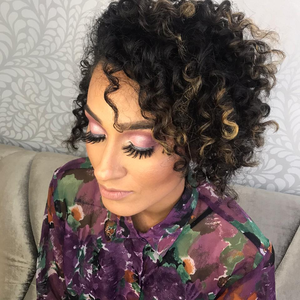 Foto de perfil de Thamyres Almeida