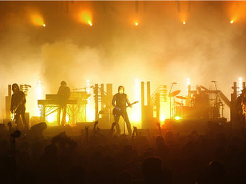 Foto 2 de Nine Inch Nails - Beside You In Time