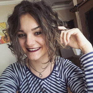 Foto de perfil de Larissa Toledo
