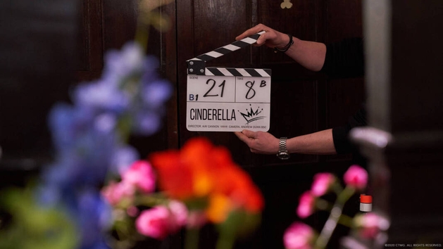 Sony divulga o logo de Cinderella, estrelado por Camila Cabello