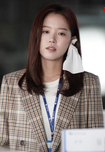 Woman with a Bleeding Ear (Gwipireul Heulrineun Yeoja)