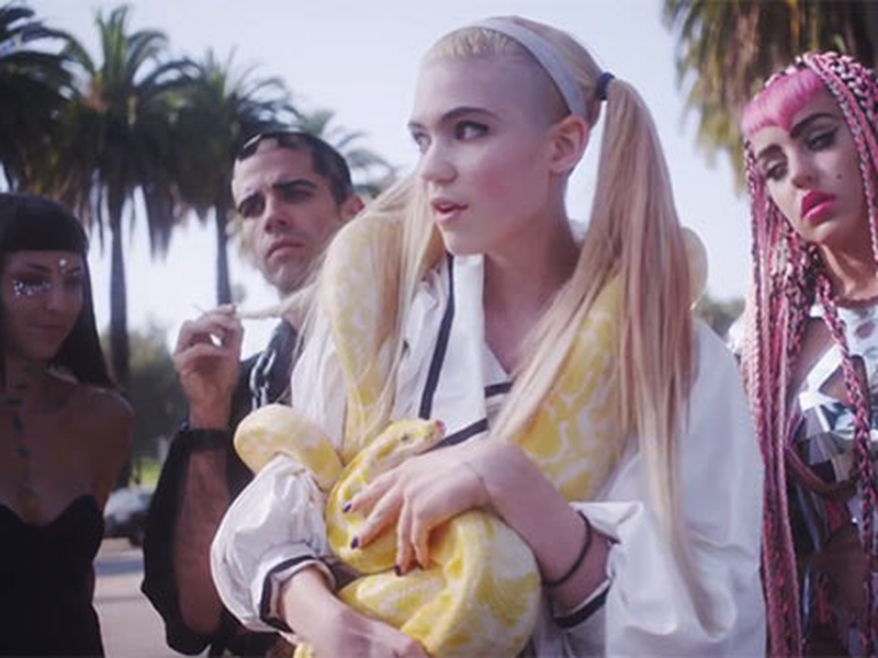 Foto 1 de Grimes: Genesis