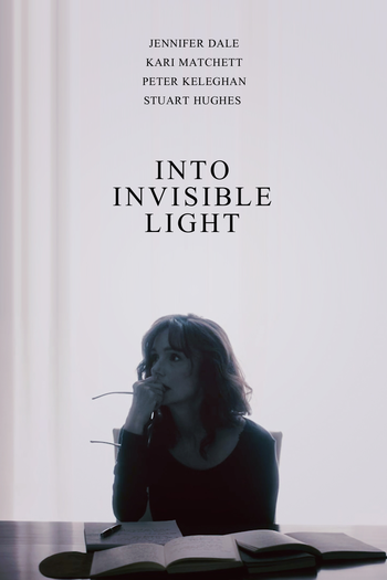  de Filme Into Invisible Light (2018)