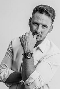 Justin Armstrong - Poster 1