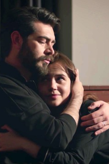 Poster de Episódio 136. Bölüm (2023)