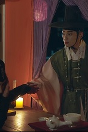 Poster de Episódio 여사 제도를.. 허한다 (2019)
