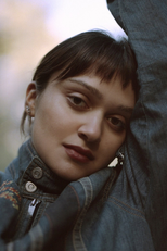 Ariela Barer