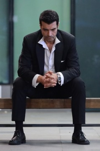 Poster de Episódio 10. Bölüm (2023)