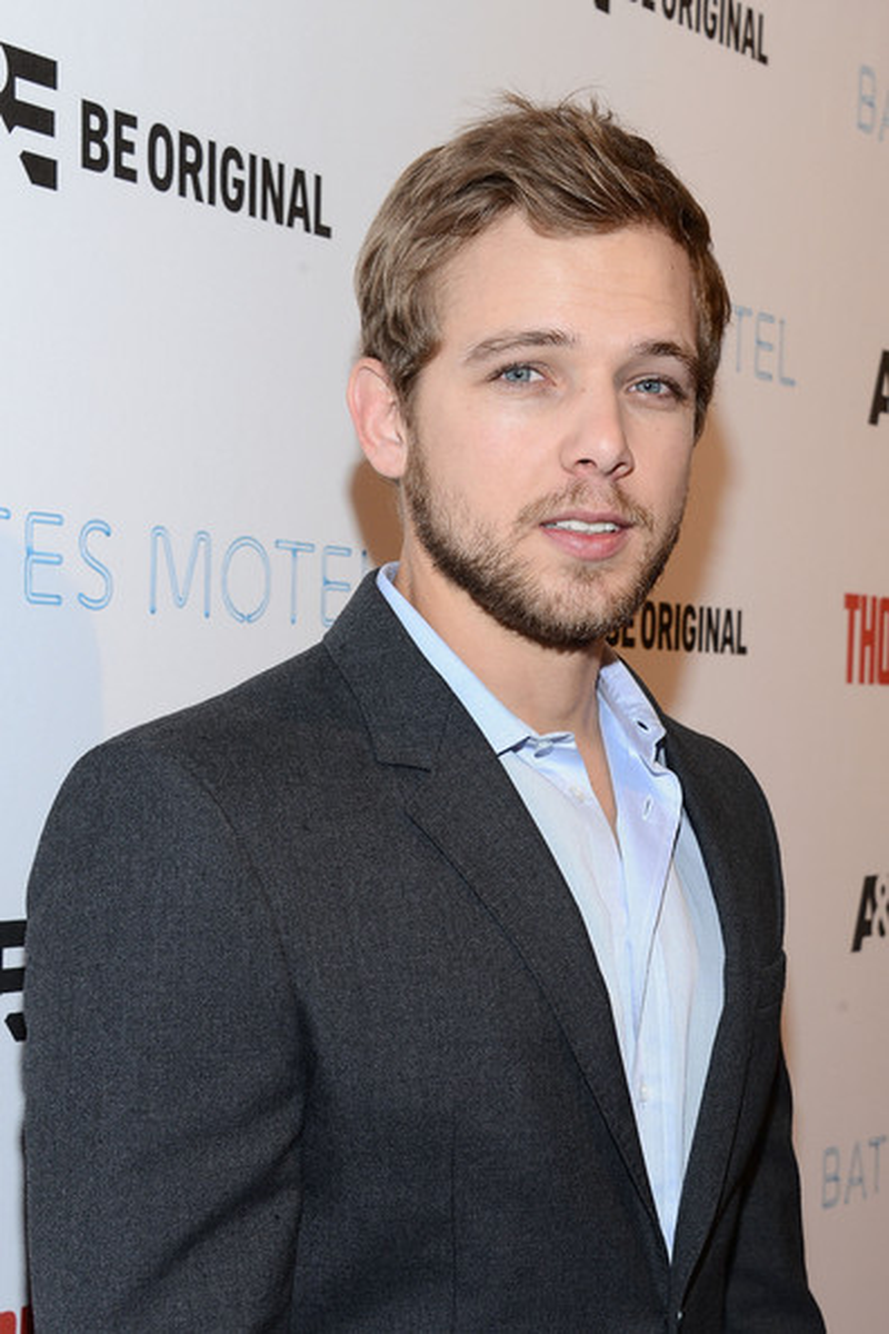 Max Thieriot - Foto 3