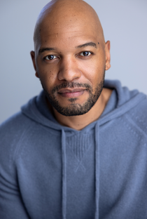 Orion Carrington - Poster 1