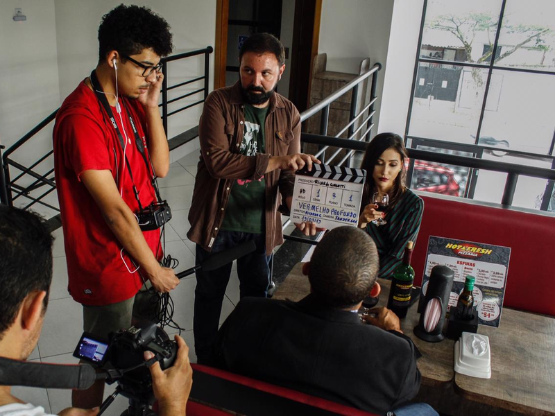 Foto 1 de Vermelho Profundo