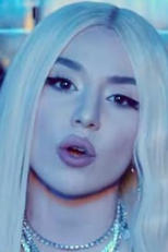 Ava Max
