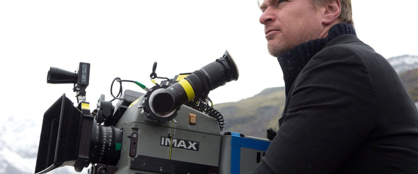 Christopher Nolan descarta comédia romântica, mas abre as portas para outro gênero