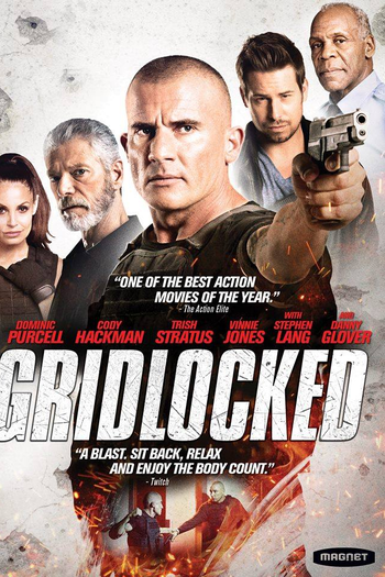  de Filme Encurralados (2015)