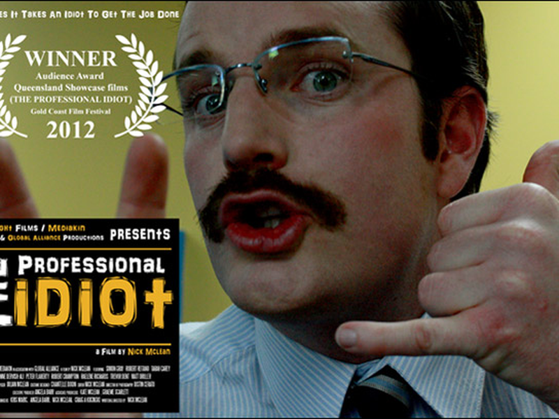 Foto 1 de The Professional Idiot