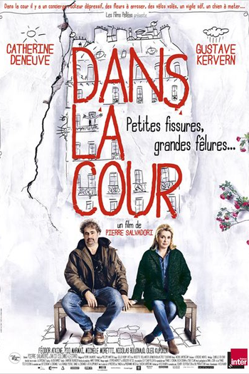 Poster de Filme Em um Pátio de Paris (2014)