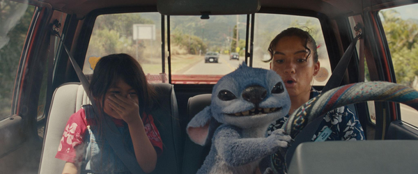 Lilo & Stitch deve arrecadar mais em um fim de semana do que Branca de Neve desde sua estreia