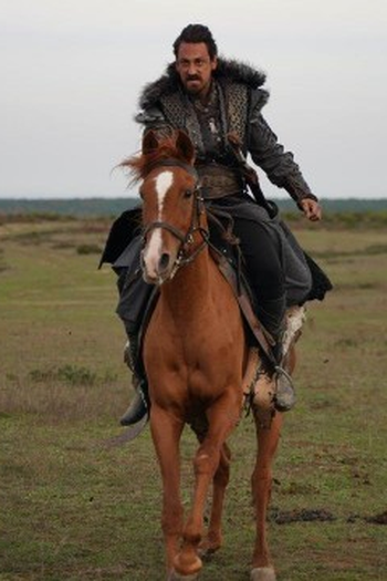 Poster de Episódio 4. Bölüm (2021)