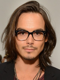 Tyler Blackburn