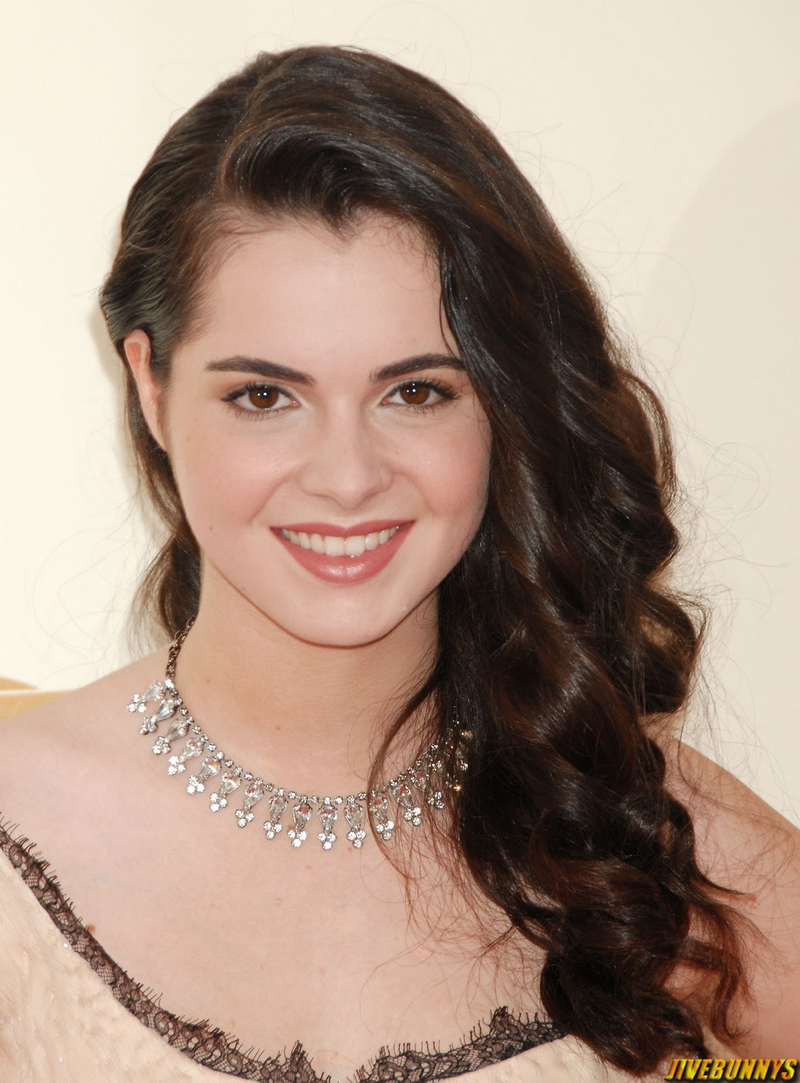 Vanessa Marano - Foto 1