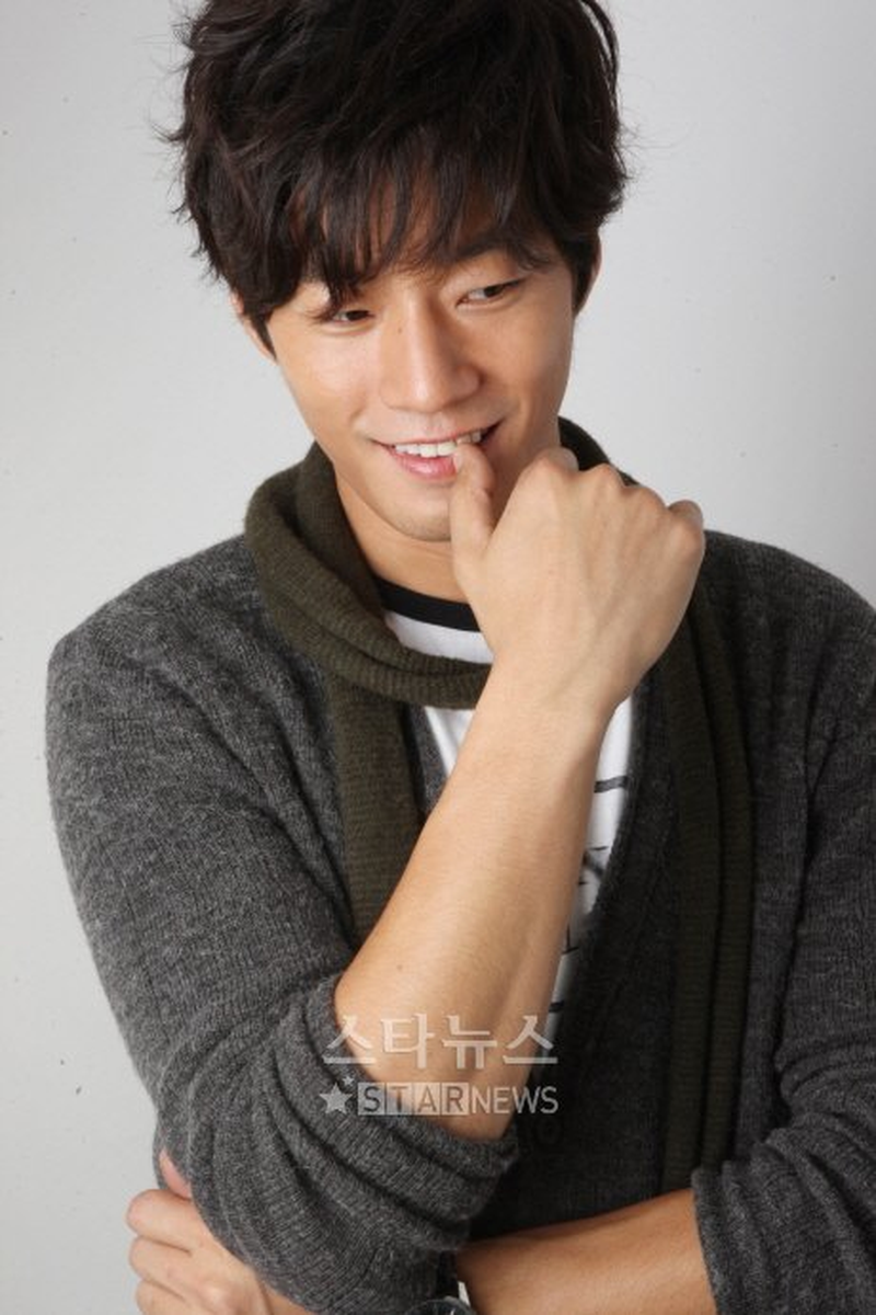 Lee Chun Hee - Foto 4
