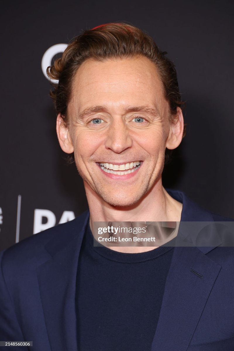 Tom Hiddleston - Foto 4