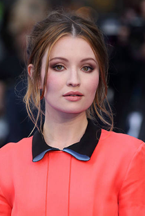 Emily Browning - Poster / Capa / Cartaz - Oficial 1