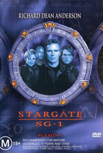 Stargate SG-1 (1ª Temporada) - Poster / Capa / Cartaz - Oficial 1