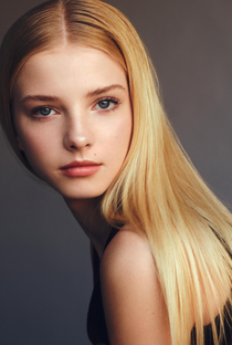 Stella Grace Fitzgerald - Poster 1