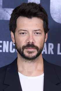 Álvaro Morte - Poster 1