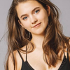 Chloe East - Foto 6