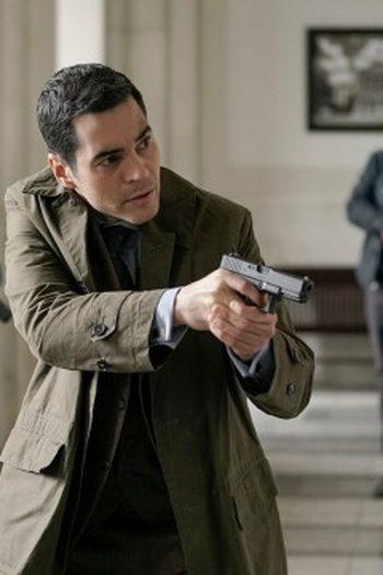 Poster de Episódio Manhunt (2023)